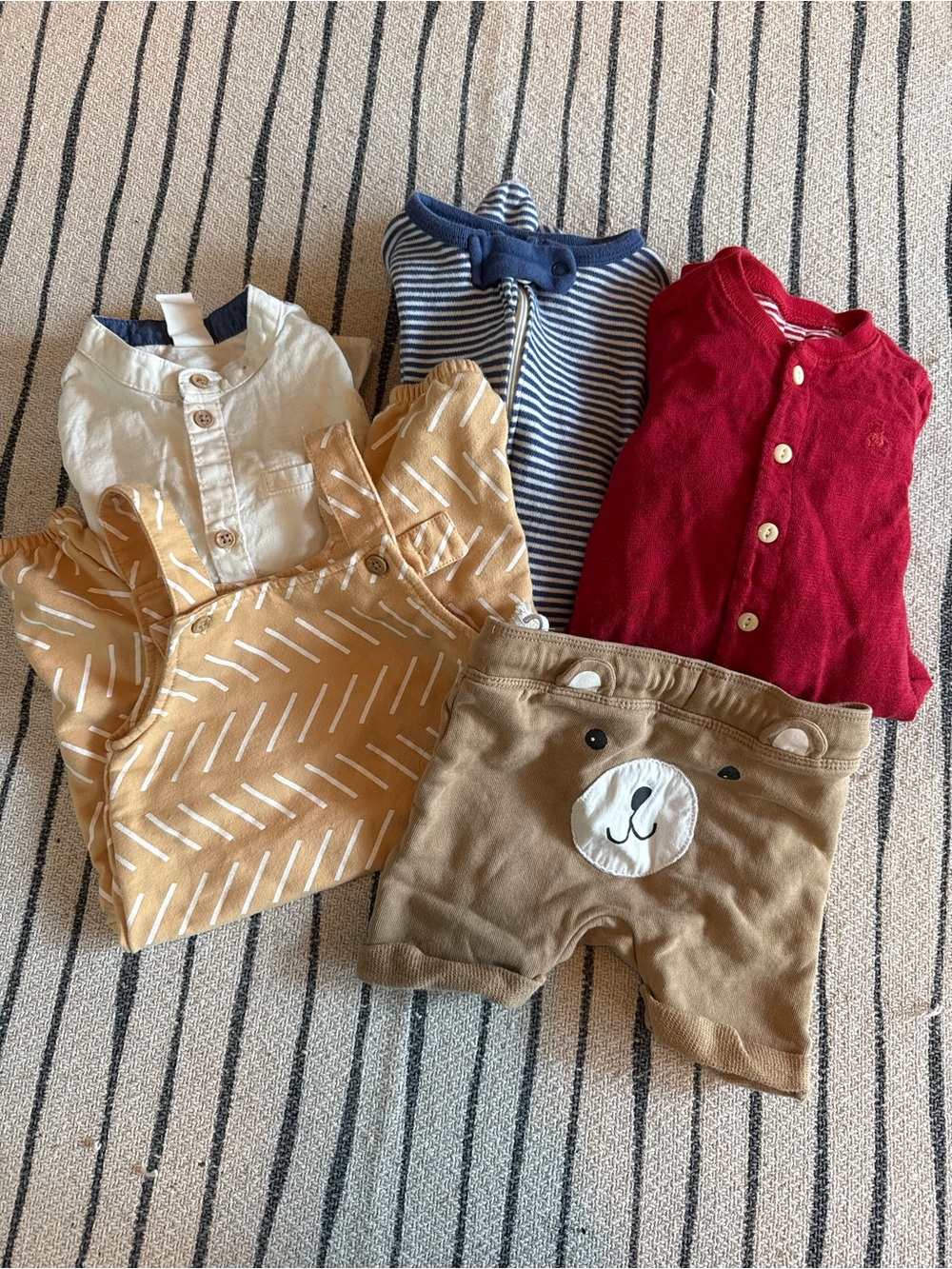 *bundle* baby boy 6-9 month clothes